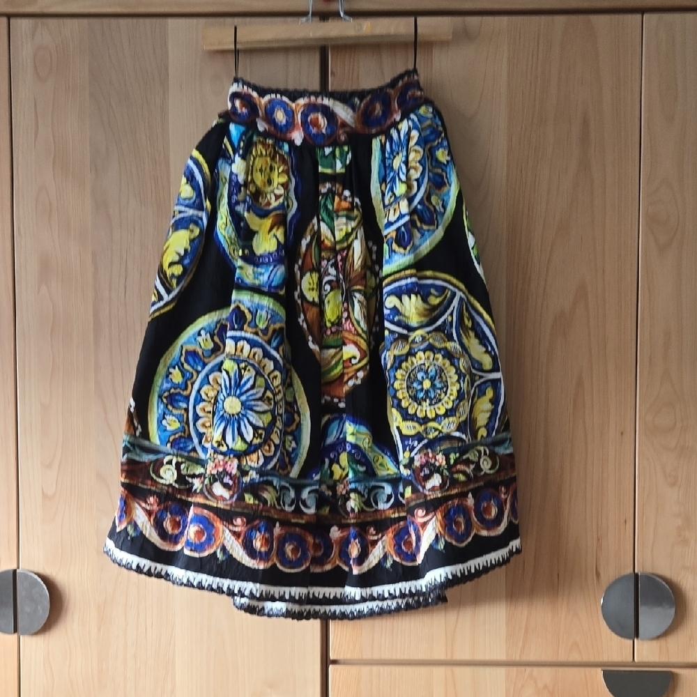 Dolce & Gabbana Black Blue Graphic Skirt, Authentic, Italian Chic, Riviera Style